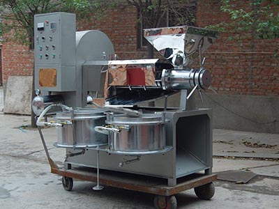 榨油機