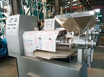 大型榨油機(jī)
